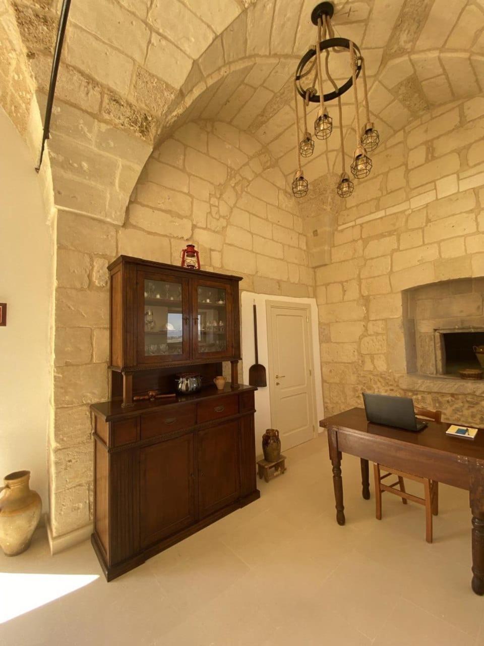 Agriturismo Masseria Sbotta サンタンドレーア エクステリア 写真