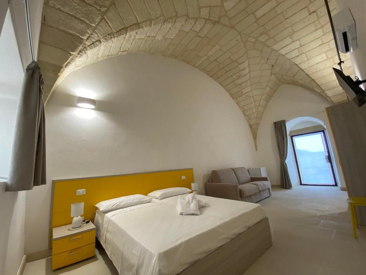 Agriturismo Masseria Sbotta サンタンドレーア エクステリア 写真